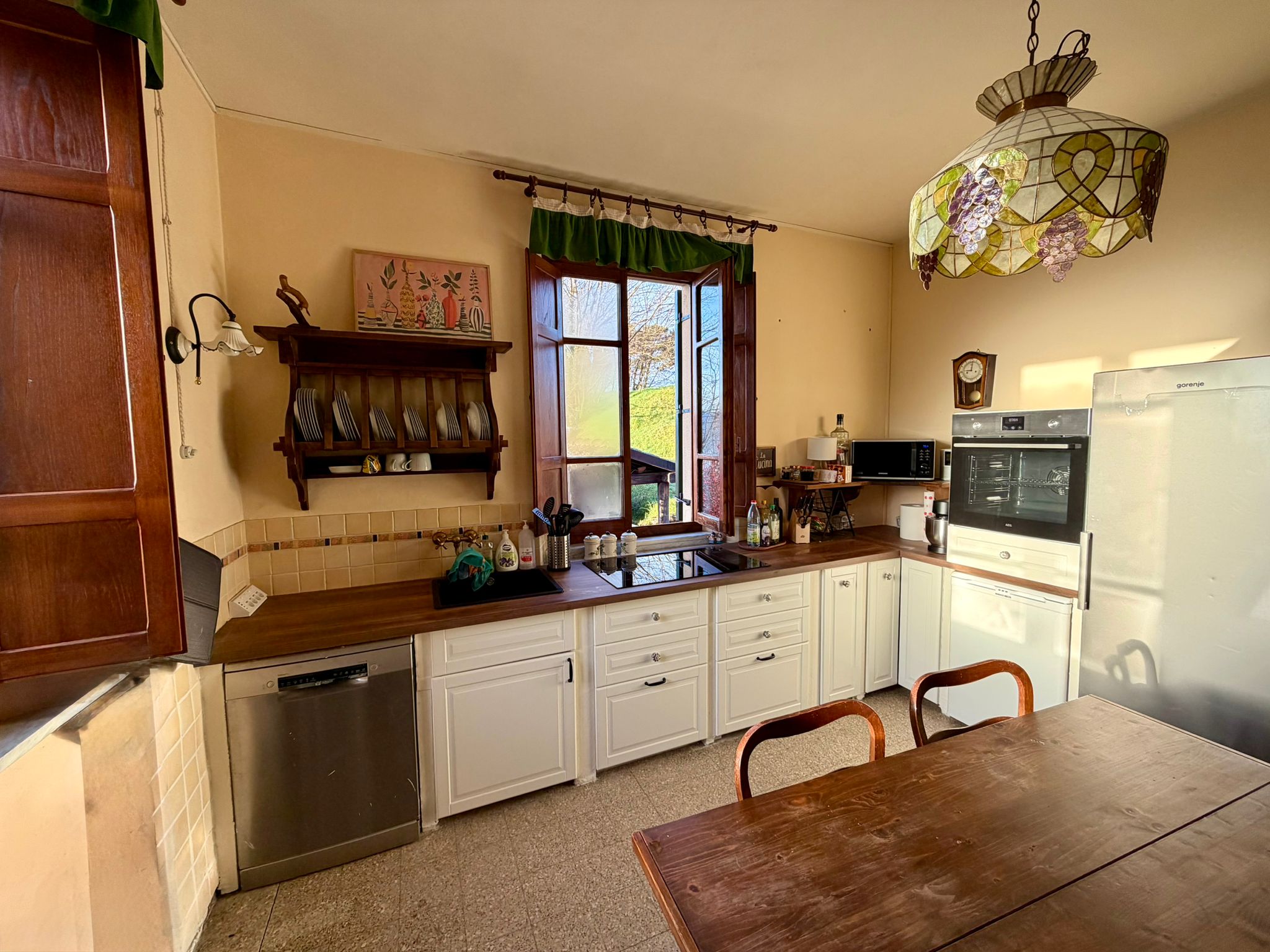 Küche & gemeinsames Genießen